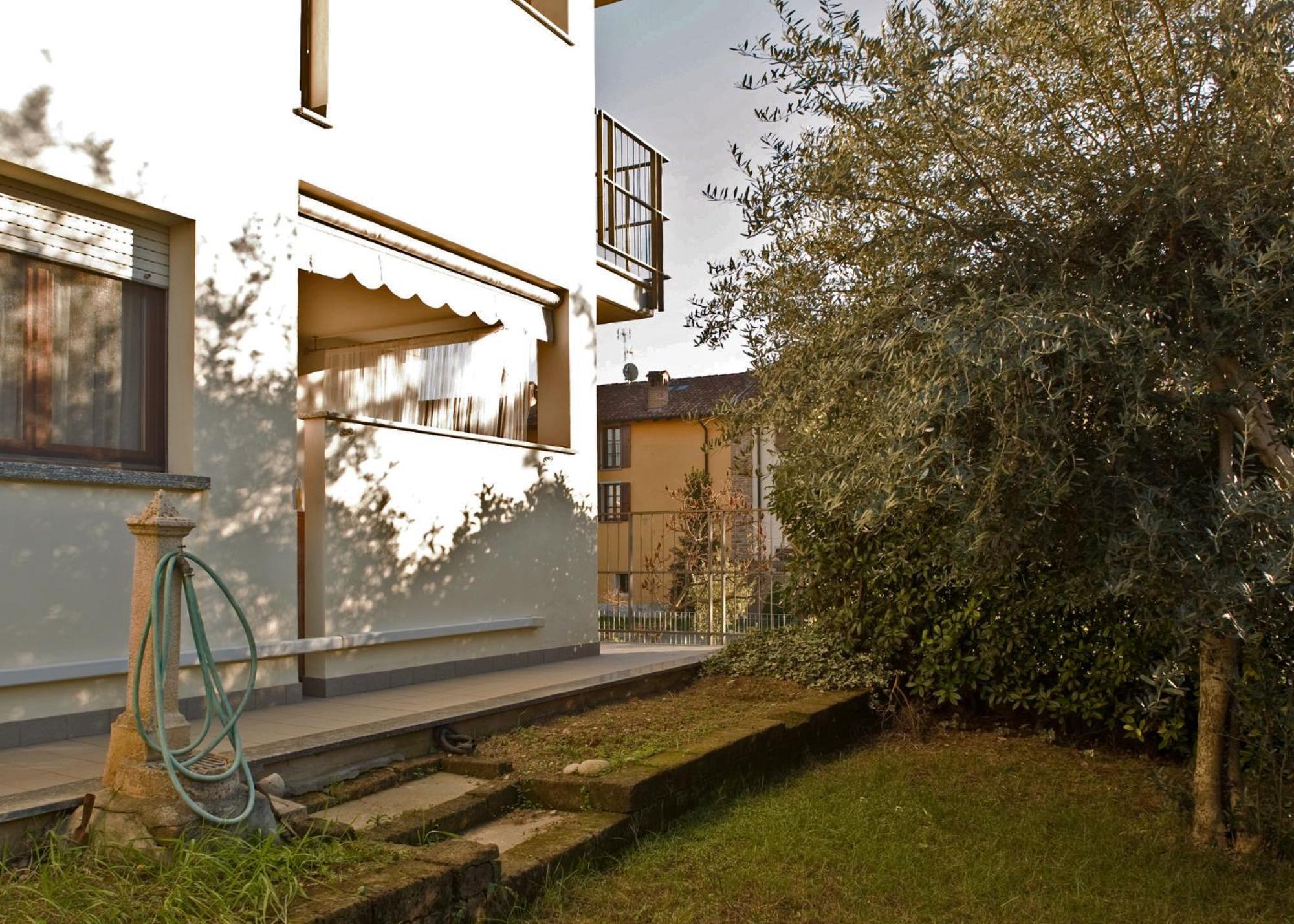 Apartment With Garden Romano di Lombardia Luaran gambar
